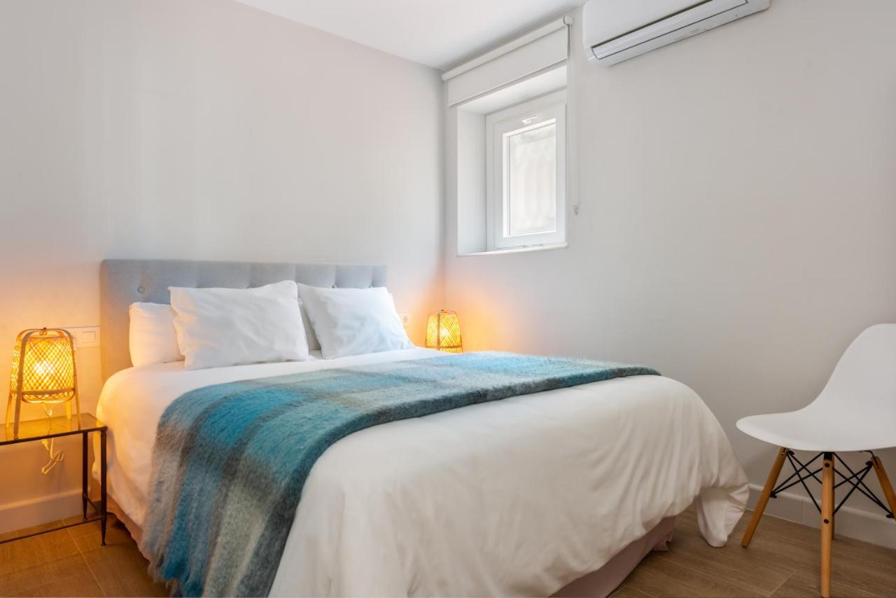 Plaza Espana, Acogedor Apartamento Con Patio Siviglia Esterno foto
