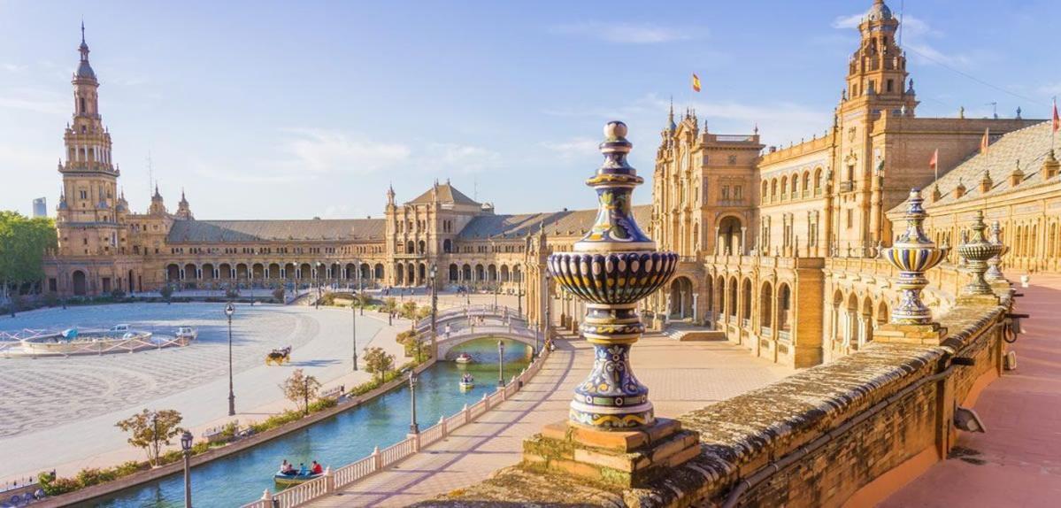 Plaza Espana, Acogedor Apartamento Con Patio Siviglia Esterno foto